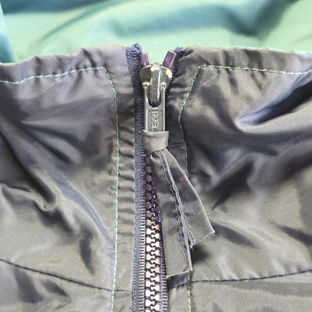 VTG y2k Sierra Pacific Striped Windbreaker Jacket Dark Green Navy Yellow White - Picture 3 of 11